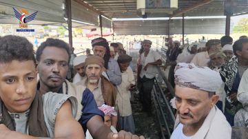 تدشين المخيم الطبي المجاني الـ 28 لطب العيون في مديرية الزهرة بالحديدة تدشين المخيم الطبي المجاني الـ 28 لطب العيون في مديرية الزهرة بالحديدة