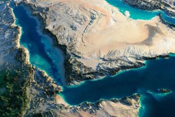 بين فكي المندب والقرن الأفريقي: البحر الأحمر يعمق المأزق السعودي بين فكي المندب والقرن الأفريقي: البحر الأحمر يعمق المأزق السعودي