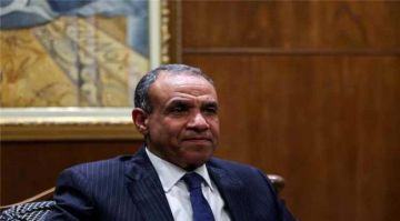 رويترز: مصر وباكستان تؤكدان على أهمية العودة لتنفيذ الاتفاق المؤقت لإنهاء حرب إيران رويترز: مصر وباكستان تؤكدان على أهمية العودة لتنفيذ الاتفاق المؤقت لإنهاء حرب إيران