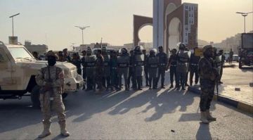 هيومن رايتس تدين قمع سلطات الوصاية المظاهرات السلمية بالمكلا هيومن رايتس تدين قمع سلطات الوصاية المظاهرات السلمية بالمكلا