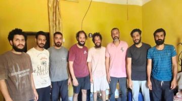 إطلاق سراح 8 بحارة مصريين اختطفوا قبالة سواحل الصومال