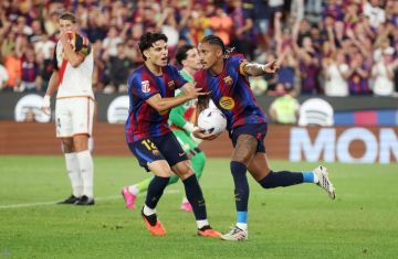 برشلونة يتصدر الليغا بخماسية في شباك رايو فاييكانو برشلونة يتصدر الليغا بخماسية في شباك رايو فاييكانو