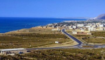 سكان سقطرى يئنون تحت وطأة انقطاع الكهرباء والمياه.. ولا أثر لملايين البرنامج السعودي سكان سقطرى يئنون تحت وطأة انقطاع الكهرباء والمياه.. ولا أثر لملايين البرنامج السعودي