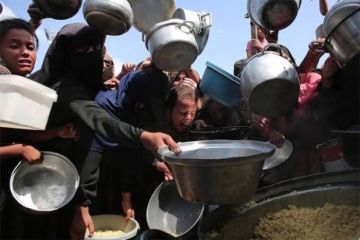 الأمم المتحدة تقلص المساعدات الغذائية بالضفة الغربية إلى النصف الأمم المتحدة تقلص المساعدات الغذائية بالضفة الغربية إلى النصف