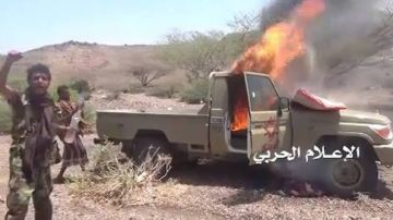 انسحاب لقوات طارق والعمالقة من جبهة حيس بعد سقوط معسكر خالد ومفرق المخا