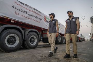 57 شاحنة و9 صهاريج.. مساعدات إماراتية جديدة تدخل قطاع غزة 57 شاحنة و9 صهاريج.. مساعدات إماراتية جديدة تدخل قطاع غزة