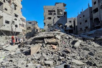 شهيد وقصف وإطلاق نار للعدو الإسرائيلي يستهدفان مناطق النازحين في قطاع غزة شهيد وقصف وإطلاق نار للعدو الإسرائيلي يستهدفان مناطق النازحين في قطاع غزة