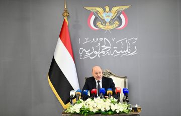 قال ان تعز لن تكون ممرا أمنا لهم الرئيس اليمني يتحدث عن حسابات خاطئة ستفتح على الحوثيين أبواب السقوط الشامل قال ان تعز لن تكون ممرا أمنا لهم الرئيس اليمني يتحدث عن حسابات خاطئة ستفتح على الحوثيين أبواب السقوط الشامل