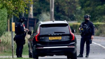 الشرطة البريطانية: حادث كبير قرب قاعدة فيرفورد للاشتباه بمواد متفجرة الشرطة البريطانية: حادث كبير قرب قاعدة فيرفورد للاشتباه بمواد متفجرة