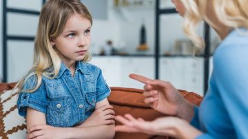 إليك أساليب التعامل مع طفلك العصبي.. خلال الدراسة! إليك أساليب التعامل مع طفلك العصبي.. خلال الدراسة!