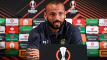 بيدرو أفضل لاعب في الدوري الإنجليزي لشهر أغسطس وياكيروفيتش أفضل مدرب