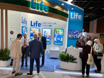 لايف للإغاثة والتنمية تعزز حضورها الإنساني في مؤتمر دبي الدولي للإغاثة والتطوير