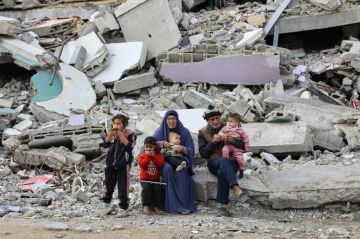 غزة من الفجر إلى الغروب.. يوميات 5 فلسطينيين تحت الحصار
