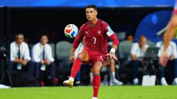 رونالدو: تمديد مسيرتي لتحقيق إنجاز مع البرتغال والوصول للهدف رقم 1000 رونالدو: تمديد مسيرتي لتحقيق إنجاز مع البرتغال والوصول للهدف رقم 1000