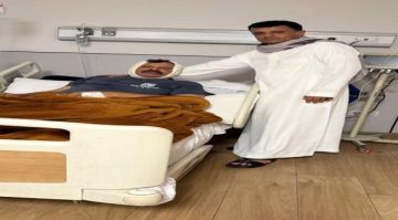 العميد الركن البكري يطمئن على صحة اللواء عبدالعزيز الهدف في القاهرة