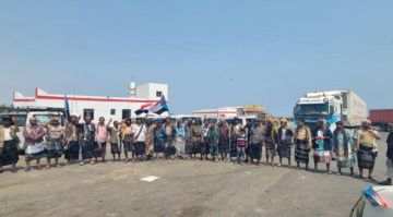 مواكب أبناء المحفد وأحور والمنطقة الوسطى تتجه إلى عدن للمشاركة في مليونية الجيش الجنوبي مواكب أبناء المحفد وأحور والمنطقة الوسطى تتجه إلى عدن للمشاركة في مليونية الجيش الجنوبي