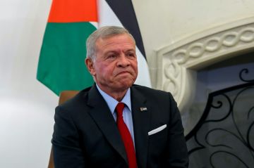 هآرتس: الأشد انتقادا.. ملك الأردن يقرع جرس الإنذار: إسرائيل تهدد دول المنطقة والسلم العالمي هآرتس: الأشد انتقادا.. ملك الأردن يقرع جرس الإنذار: إسرائيل تهدد دول المنطقة والسلم العالمي