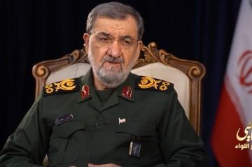 العميد رضائي: مضيق هرمز مغلق بالكامل وأمريكا تحاول تضليل العالم العميد رضائي: مضيق هرمز مغلق بالكامل وأمريكا تحاول تضليل العالم