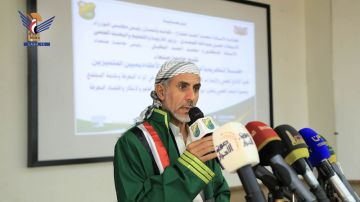 العلامة مفتاح يؤكد أن الجامعات والمراكز البحثية مطالبة بتوجيه بحوثها العلمية للقضايا المتصلة باحتياجات الواقع العلامة مفتاح يؤكد أن الجامعات والمراكز البحثية مطالبة بتوجيه بحوثها العلمية للقضايا المتصلة باحتياجات الواقع