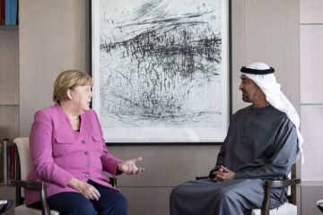 رئيس الإمارات يلتقي المستشارة السابقة أنجيلا ميركل