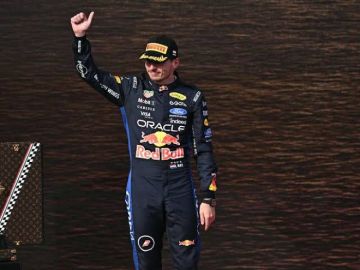 ماكولوه ينضم إلى رد بول في فورمولا 1 عام 2027 ماكولوه ينضم إلى رد بول في فورمولا 1 عام 2027