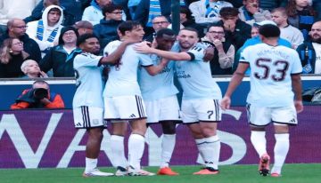 «دوري أبطال أوروبا» باو توريس يقود فيلا لتخطي بروج... ومارين يزيّن انتصار أيك اثينا