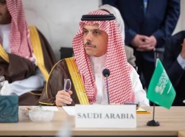 كلمة بن فرحان في نيويورك: دبلوماسية الاستغاثة تكشف المأزق السعودي كلمة بن فرحان في نيويورك: دبلوماسية الاستغاثة تكشف المأزق السعودي