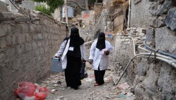 تصعيد الحوثيين يضاعف أعباء النساء في اليمن تصعيد الحوثيين يضاعف أعباء النساء في اليمن