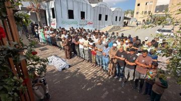إيمان أبو شلوف.. أنارت عيون الآخرين بعد استشهادها برصاص العدو الصهيوني إيمان أبو شلوف.. أنارت عيون الآخرين بعد استشهادها برصاص العدو الصهيوني