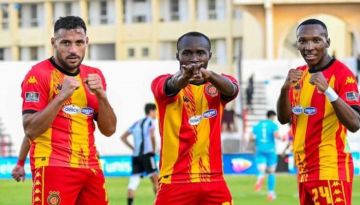 الصحراوي يقود الترجي لفوز صعب على حمام الأنف لينفرد بصدارة الدوري الصحراوي يقود الترجي لفوز صعب على حمام الأنف لينفرد بصدارة الدوري