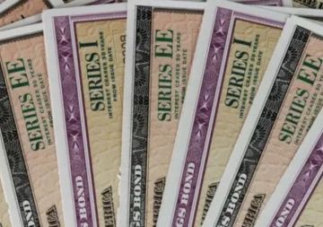 شكوك بين مستثمري السندات تجاه تكهنات رفع الفائدة الأمريكية شكوك بين مستثمري السندات تجاه تكهنات رفع الفائدة الأمريكية