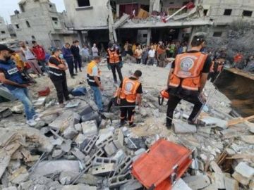 الدفاع المدني بغزة : انتشال 650 جثمانا منذ وقف إطلاق النار الدفاع المدني بغزة : انتشال 650 جثمانا منذ وقف إطلاق النار