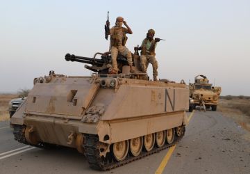 السعودية.. قائد القوات المشتركة يلتقي عضو مجلس القيادة الرئاسي اليمني طارق صالح في الرياض السعودية.. قائد القوات المشتركة يلتقي عضو مجلس القيادة الرئاسي اليمني طارق صالح في الرياض