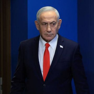 الجيش الإسرائيلي يشن غارات على جنوب لبنان وينذر سكان مبنى لإخلائه الجيش الإسرائيلي يشن غارات على جنوب لبنان وينذر سكان مبنى لإخلائه