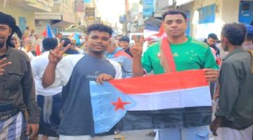 زحف جماهيري من مختلف مدن حضرموت لإحياء ذكرى الجيش الجنوبي زحف جماهيري من مختلف مدن حضرموت لإحياء ذكرى الجيش الجنوبي