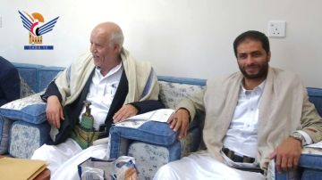 اجتماع بإب يبارك انتصارات القوات المسلحة في الساحل الغربي اجتماع بإب يبارك انتصارات القوات المسلحة في الساحل الغربي