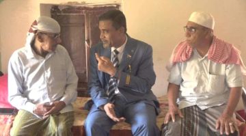 التميمي يطمئن على صحة عضو المجلس الاستشاري عبدالله بن الشيخ أبوبكر التميمي يطمئن على صحة عضو المجلس الاستشاري عبدالله بن الشيخ أبوبكر