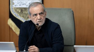 الرئيس الإيراني: التقارب مع الصين يوفر أساسا للتعاون البناء الرئيس الإيراني: التقارب مع الصين يوفر أساسا للتعاون البناء