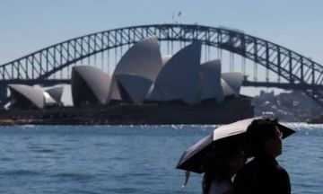 سيدني تشهد موجة حر وسط مخاطر من اندلاع حرائق غابات سيدني تشهد موجة حر وسط مخاطر من اندلاع حرائق غابات