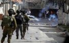 العدو الصهيوني يصعد اقتحاماته وإجراءاته في الضفة والقدس