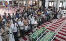 تشييع جثامين كوكبة من شهداء القوات المسلحة في محافظة الحديدة - ye
