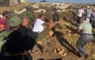 العدو الإسرائيلي ومستوطنوه يصعدون اعتداءاتهم ضد الفلسطينيين وممتلكاتهم في الضفة والقدس