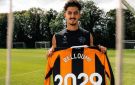هال سيتي يجدد عقد بلومي حتى 2029