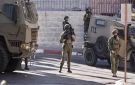 العدو الإسرائيلي يعتقل 10 فلسطينيين من الضفة الغربية والقدس