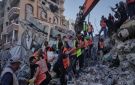 الصحة الفلسطينية: 21 شهيدا و14 مصابا جراء انهيار عمارة السعادة بغزة - ye