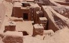 مصر.. اكتشاف مقبرة هرمية تعود للعصر الروماني في الواحات الداخلة