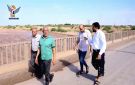 تفقد أوضاع وأضرار شبكة الطرق والجسور في المناطق المحررة بالحديدة وتعز - ye