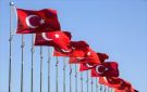 سباق مع الزمن لإنقاذ 10 مفقودين بعد غرق سفينة تركية - ye