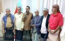 الشيخ النقيب يكرم العميد د. المعطري وعدد من رجال الجيش الجنوبي بدرع الوفاء - ye