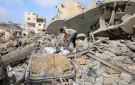 قتيلان و6 مصابين في غارة إسرائيلية على قطاع غزة - ye
